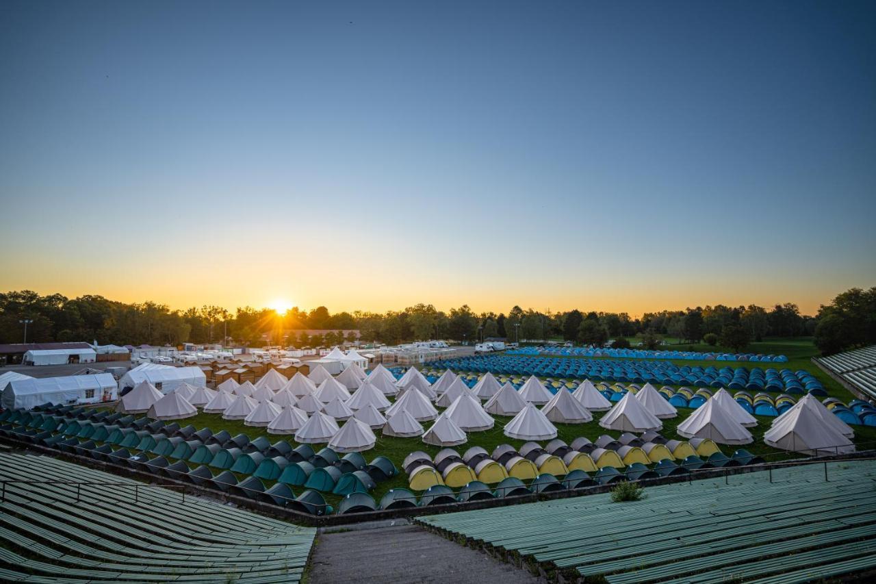 Wies'N Camp München Exteriör bild